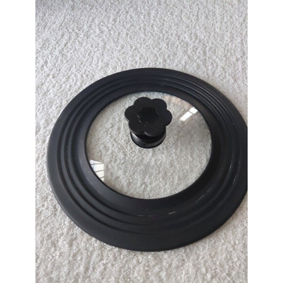 Kuhn Rikon Smart Lid with Auto-Release Valve, Fits cookware 9"-11", Used - Picture 2 of 6